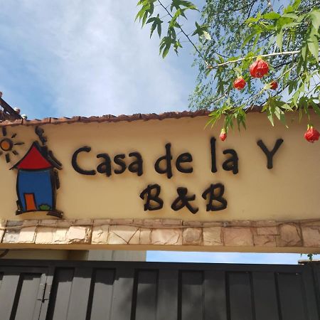 Casa De La Y - B&B Енкарнасьйон Екстер'єр фото